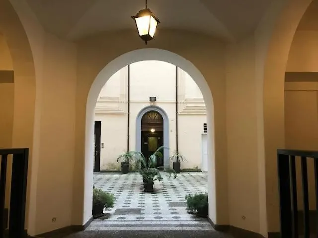 Dimora Conti Rom